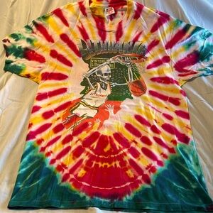 Vtg Grateful Dead/Lithuania 1992 colab “ GRAIL “ single stitch , size XL $190